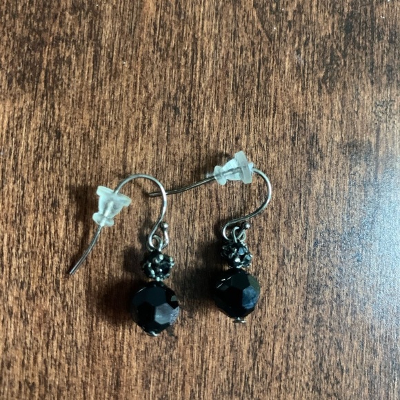 Black Swarovski necklace And earrings - Picture 3 of 3